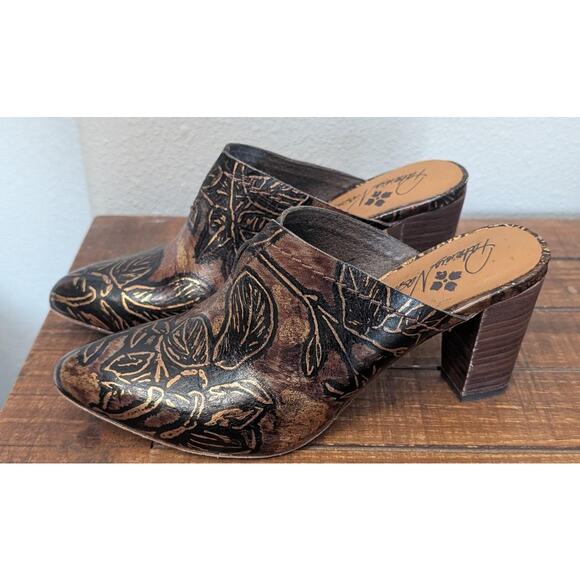 Patricia Nash Ruffina Embossed Slip On Mule Heels Metallic Gold Brown Size 6 - Picture 1 of 8